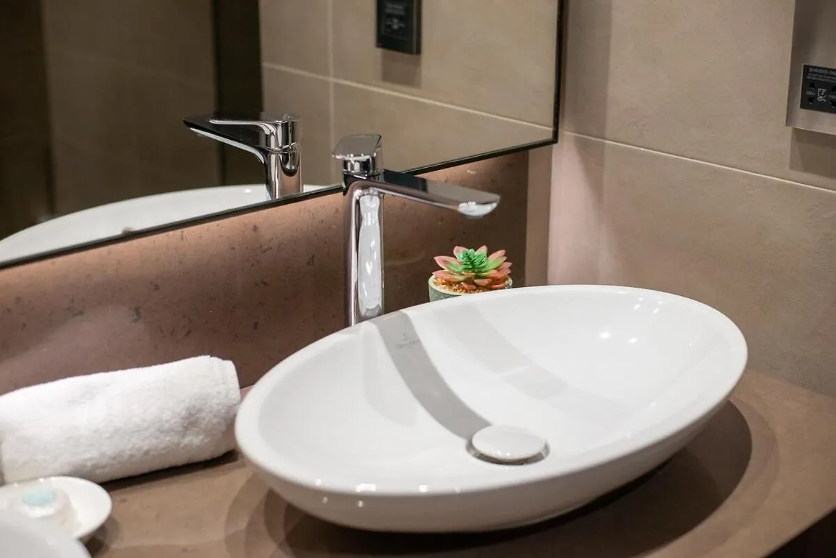 Cozy Studio Apartment Perfect For 4 In Dubai Marina