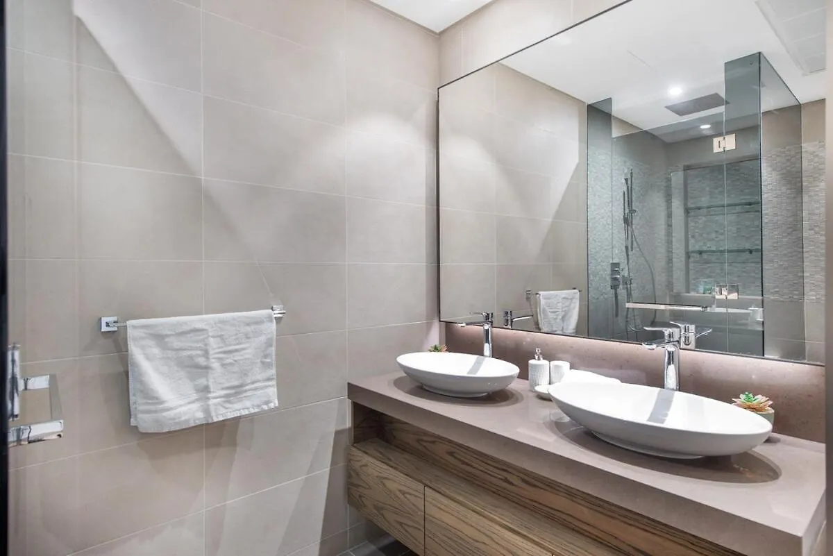 Cozy Studio Apartment Perfect For 4 In Dubai Marina