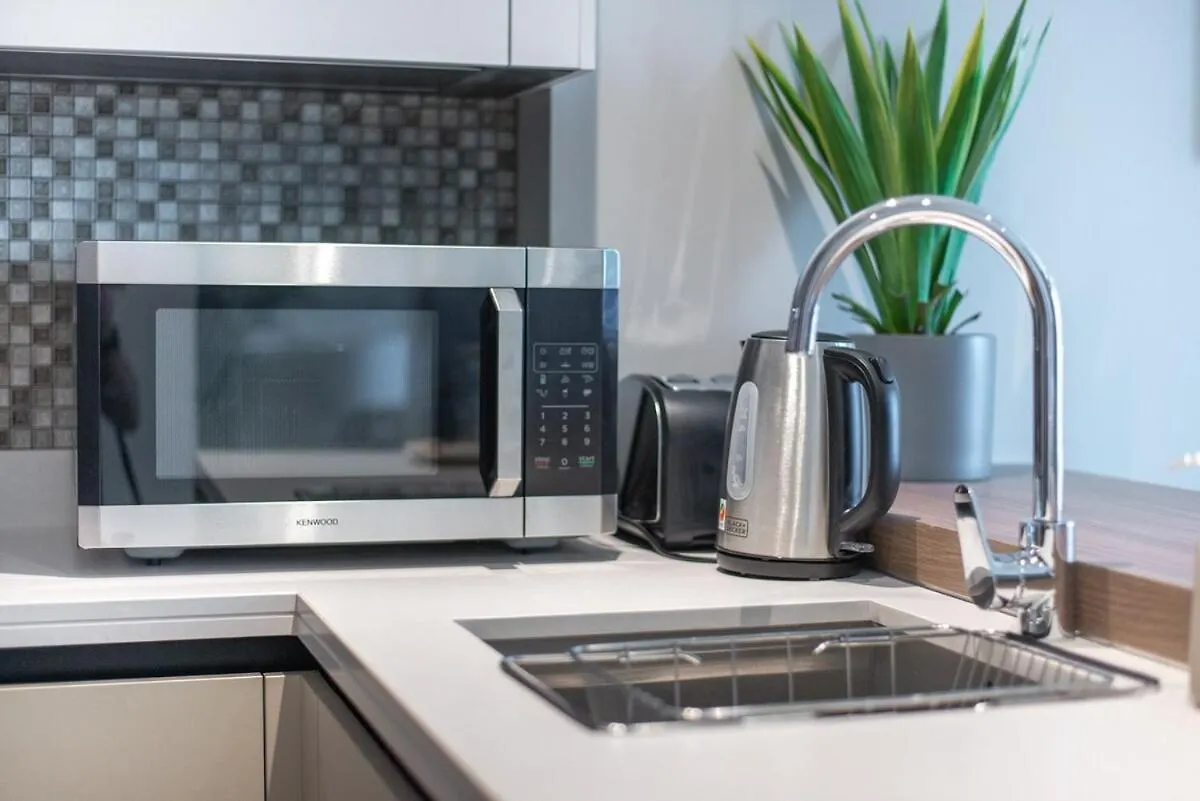 Cozy Studio Apartment Perfect For 4 In Dubai Marina United Arab Emirates