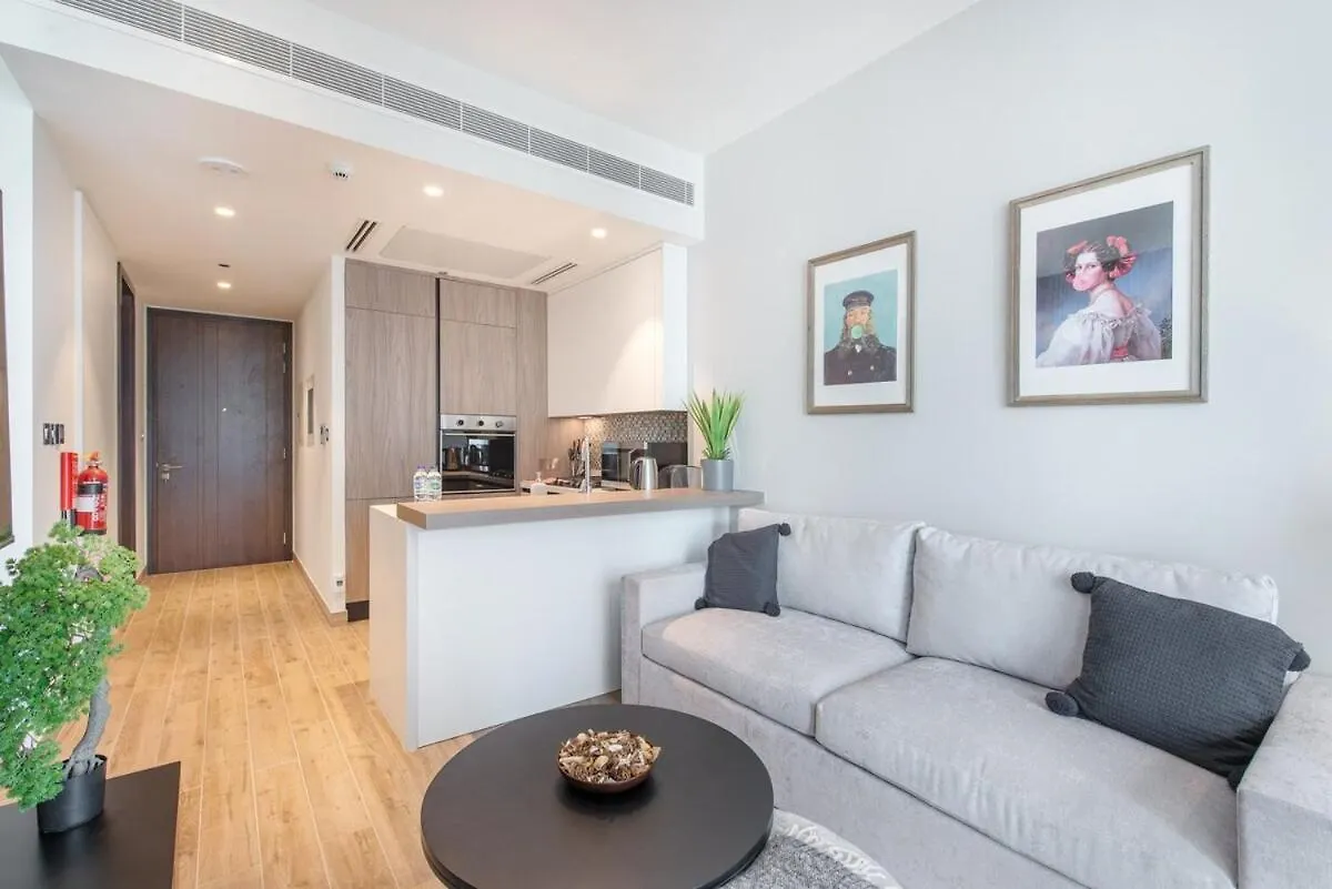 Cozy Studio Apartment Perfect For 4 In Dubai Marina 0*,