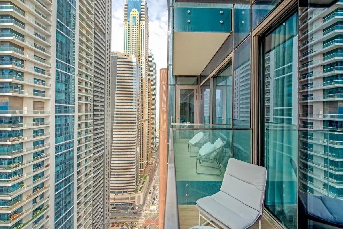 Cozy Studio Apartment Perfect For 4 In Dubai Marina