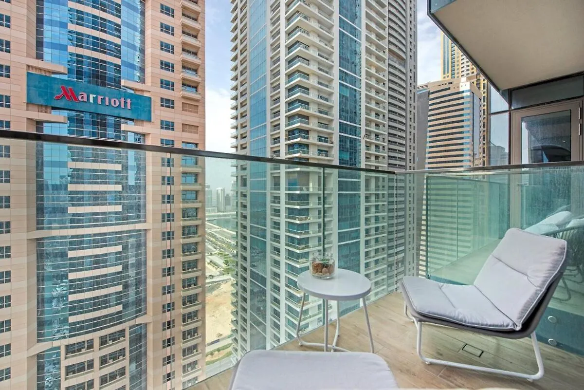 Cozy Studio Apartment Perfect For 4 In Dubai Marina 0*,  United Arab Emirates